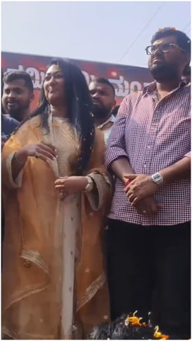 ಮಂಡ್ಯದಲ್ಲಿ ‘ದಿ ಡೆವಿಲ್’ ಪ್ರಚಾರ ಮಾಡಿದ ವಿಜಯಲಕ್ಷ್ಮಿ ದರ್ಶನ್