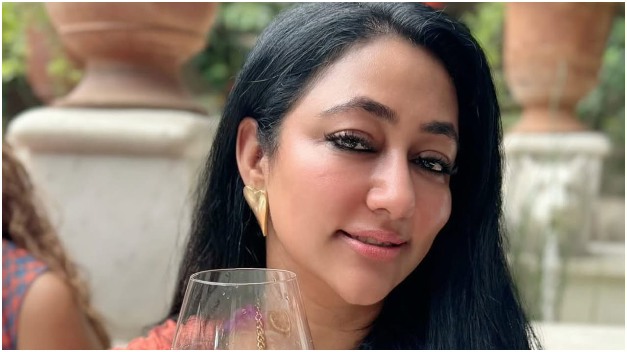 ವಿಜಯಲಕ್ಷ್ಮಿ ನೀಡಿದ ದೂರಿಗೆ ಪೊಲೀಸರ ನಿರ್ಲಕ್ಷ್ಯ? ದರ್ಶನ್ ಪತ್ನಿ ಅಸಮಾಧಾನ ವಿಜಯಲಕ್ಷ್ಮಿ ನೀಡಿದ ದೂರಿಗೆ ಪೊಲೀಸರ ನಿರ್ಲಕ್ಷ್ಯ? ದರ್ಶನ್ ಪತ್ನಿ ಅಸಮಾಧಾನ