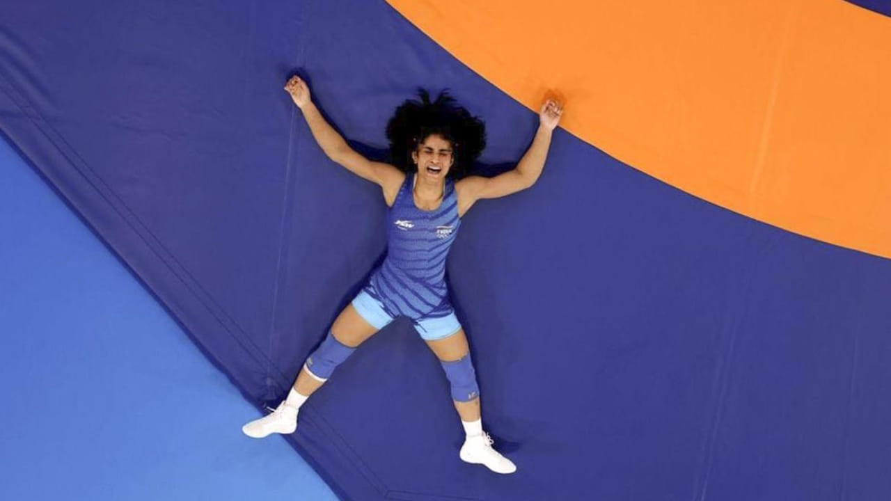 ನನ್ನ ಕೆಲಸದ ಹೊರೆ, ಜೀವನದ ಏರಿಳಿತಗಳು, ತ್ಯಾಗಗಳು, ಜಗತ್ತು ಎಂದಿಗೂ ನೋಡದ ನನ್ನ ಮತ್ತೊಂದು ಮಜಲನ್ನು ಅರ್ಥಮಾಡಿಕೊಳ್ಳಲು ನಾನು ಸ್ವಲ್ಪ ಸಮಯ ತೆಗೆದುಕೊಂಡೆ. ನಾನು ಇನ್ನೂ ಕ್ರೀಡೆಯನ್ನು ಪ್ರೀತಿಸುತ್ತೇನೆ. ನಾನು ಇನ್ನೂ ಸ್ಪರ್ಧಿಸಲು ಬಯಸುತ್ತೇನೆ. ಮೌನದಲ್ಲಿ, ನಾನು ಮರೆತಿದ್ದ ಒಂದು ವಿಷಯವನ್ನು ನಾನು ಕಂಡುಕೊಂಡೆ. ‘ಬೆಂಕಿ ಎಂದಿಗೂ ಆರುವುದಿಲ್ಲ.' ಅದು ಆಯಾಸ ಮತ್ತು ಶಬ್ದದ ಕೆಳಗೆ ಹೂತುಹೋಗಿತ್ತು.