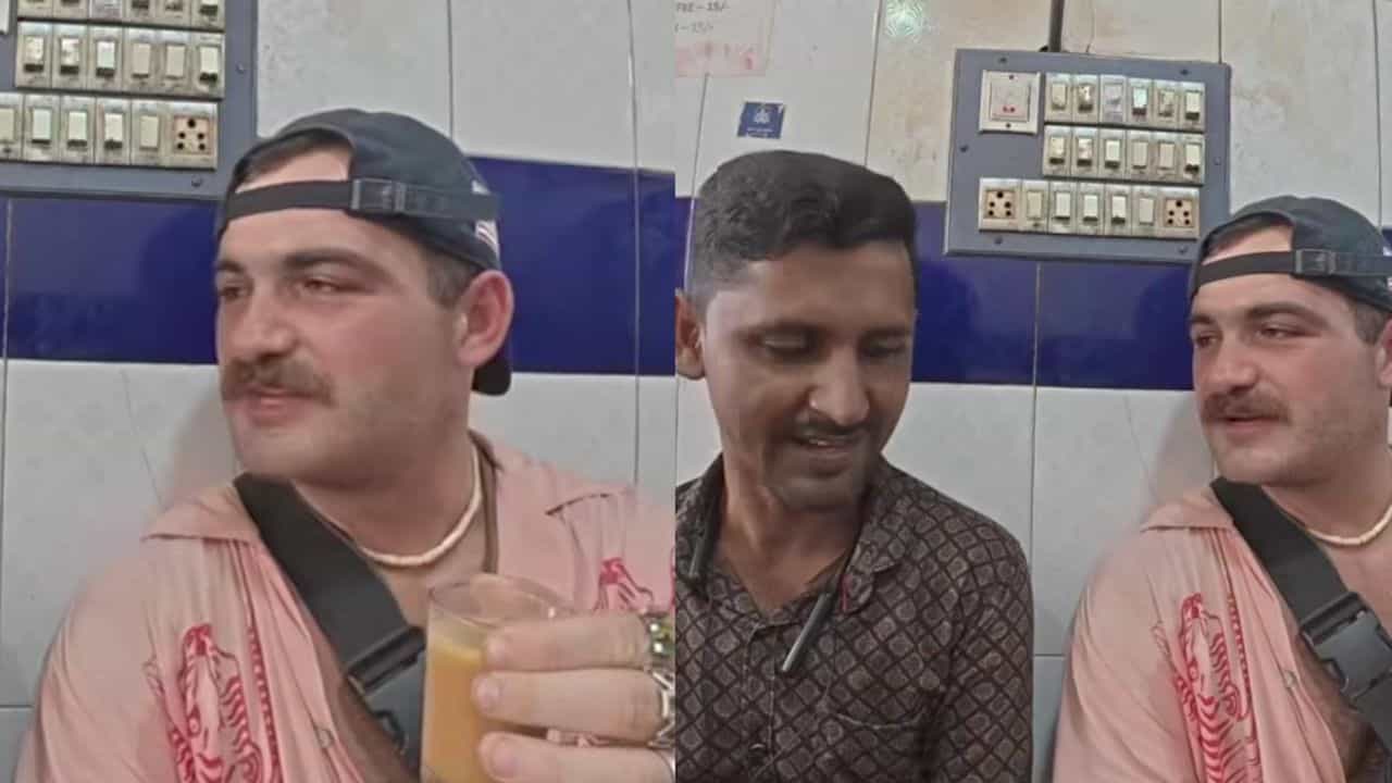 Video: ಬೆಂಗಳೂರಿನ ಸಣ್ಣ ಅಂಗಡಿಯಲ್ಲಿ ಟೀ ಸವಿದು ಇಲ್ಲಿನ ಅತಿಥಿ ಸತ್ಕಾರಕ್ಕೆ ಫಿದಾ ಆದ ವಿದೇಶಿಗ Video: ಬೆಂಗಳೂರಿನ ಸಣ್ಣ ಅಂಗಡಿಯಲ್ಲಿ ಟೀ ಸವಿದು ಇಲ್ಲಿನ ಅತಿಥಿ ಸತ್ಕಾರಕ್ಕೆ ಫಿದಾ ಆದ ವಿದೇಶಿಗ