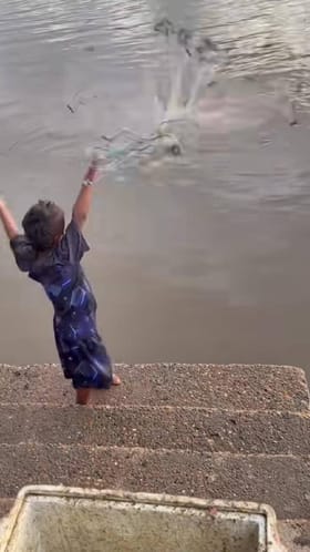 ಗಾಳ ಹಾಕಿ ಮೀನು ಹಿಡಿಯೋದ್ರಲ್ಲಿ ಪಂಟ್ರು ಈ ಬಾಲಕ