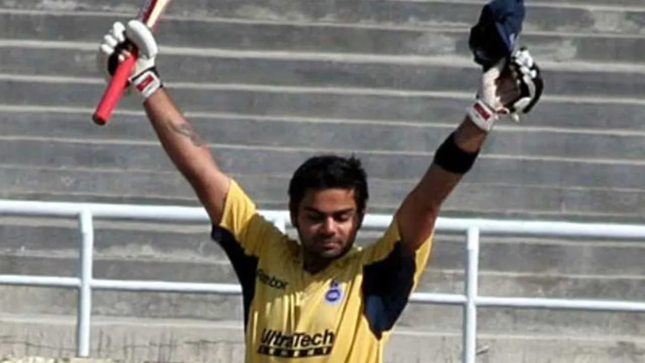 ಇನ್ನು  ವಿರಾಟ್ ಕೊಹ್ಲಿ ಕೊನೆಯ ಬಾರಿ ವಿಜಯ ಹಝಾರೆ ಟೂರ್ನಿ ಆಡಿದ್ದು 2010 ರಲ್ಲಿ. ಅಂದು ದೆಹಲಿ ಪರ ಐದು ಮ್ಯಾಚ್​ಗಳಲ್ಲಿ ಬ್ಯಾಟ್ ಬೀಸಿದ್ದ ಕೊಹ್ಲಿ 45.80 ಸರಾಸರಿಯಲ್ಲಿ 229 ರನ್ ಗಳಿಸಿದ್ದರು. ಈ ವೇಳೆ ಎರಡು ಅರ್ಧಶತಕಗಳನ್ನು ಸಹ ಬಾರಿಸಿದ್ದರು.