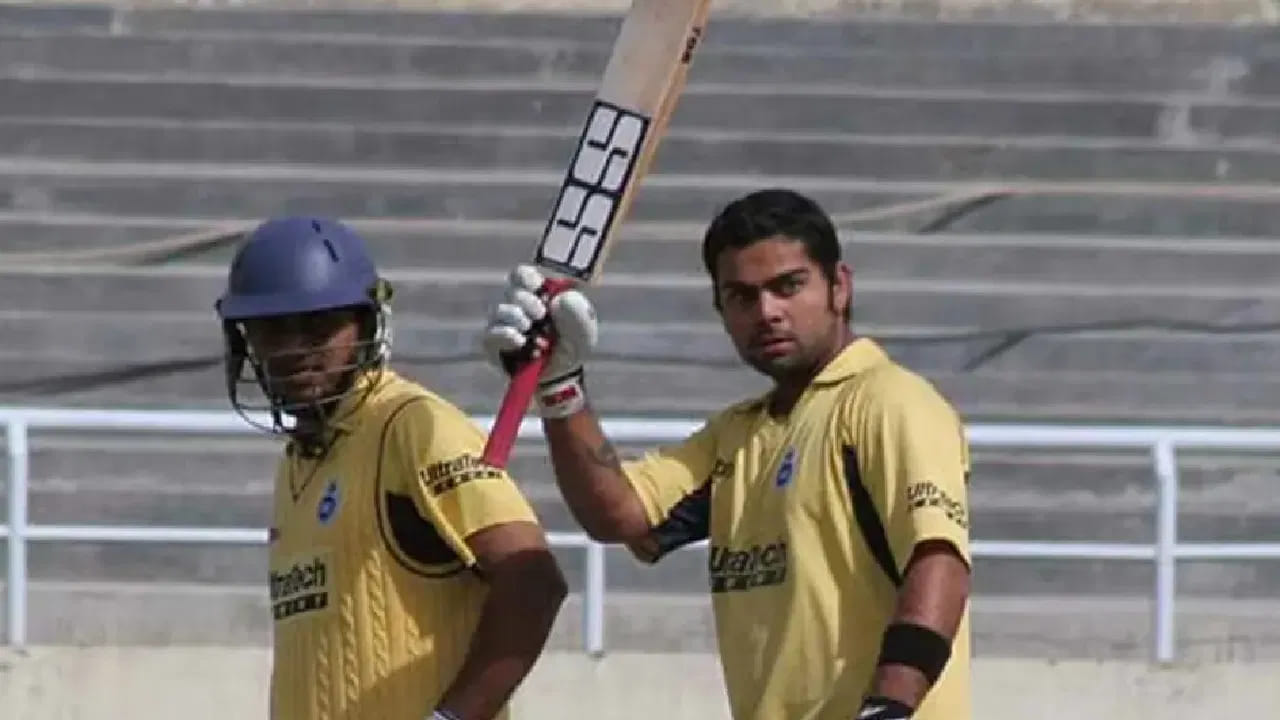 ವಿರಾಟ್ ಕೊಹ್ಲಿ ಕೊನೆಯ ಬಾರಿ ವಿಜಯ ಹಝಾರೆ ಟೂರ್ನಿ ಆಡಿದ್ದು 2010 ರಲ್ಲಿ. ಅಂದು ದೆಹಲಿ ಪರ ಐದು ಮ್ಯಾಚ್​ಗಳಲ್ಲಿ ಬ್ಯಾಟ್ ಬೀಸಿದ್ದ ಕೊಹ್ಲಿ 45.80 ಸರಾಸರಿಯಲ್ಲಿ 229 ರನ್ ಗಳಿಸಿದ್ದರು. ಈ ವೇಳೆ ಎರಡು ಅರ್ಧಶತಕಗಳನ್ನು ಸಹ ಬಾರಿಸಿದ್ದರು. ಇದೀಗ 15 ವರ್ಷಗಳ ಬಳಿಕ ಮತ್ತೊಮ್ಮೆ ದೆಹಲಿ ಪರ ಬ್ಯಾಟ್ ಬೀಸಲು ಸಜ್ಜಾಗಿದ್ದಾರೆ.