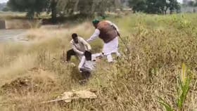 ವಕ್ಫ್ ಆಸ್ತಿಗಾಗಿ ಸಂಘರ್ಷ: 11 ಎಕರೆ ಜಮೀನಿಗಾಗಿ ಕುಟುಂಬಗಳ‌ ಮಧ್ಯೆ ಬಡಿದಾಟ