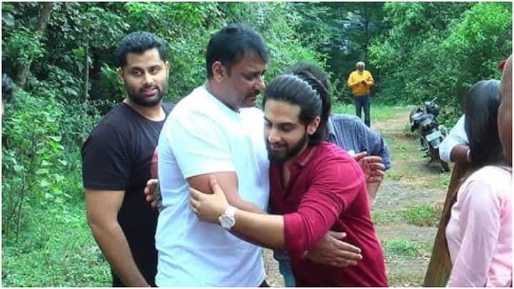 ಸಿನಿಮಾ ರಿಲೀಸ್ಗೂ ಮೊದಲೂ ದರ್ಶನ್ ಆಶೀರ್ವಾದ ಪಡೆಯುತ್ತೇನೆ; ಝೈದ್ ಖಾನ್ ಸಿನಿಮಾ ರಿಲೀಸ್ಗೂ ಮೊದಲೂ ದರ್ಶನ್ ಆಶೀರ್ವಾದ ಪಡೆಯುತ್ತೇನೆ; ಝೈದ್ ಖಾನ್