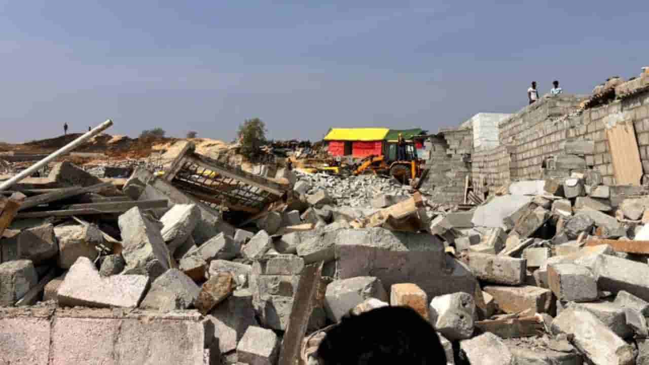 ಕೋಗಿಲು ಮನೆಗಳ ತೆರವು: ಕೇರಳ ಸಿಎಂ, ಎಂಪಿ ಎಂಟ್ರಿ ಬೆನ್ನಲ್ಲೇ ಹೊಸ ಮನೆ ನೀಡಲು ತೀರ್ಮಾನ