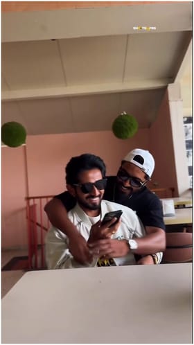 ಒಟ್ಟಿಗೆ ಸೇರಿ ಚಿಲ್ ಮಾಡಿದ ಧನುಶ್-ಅಭಿಷೇಕ್