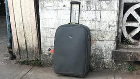 ಮಹಾರಾಷ್ಟ್ರ ಸಚಿವ ನಿತೇಶ್ ರಾಣೆ ಮನೆ ಎದುರು ನಿಗೂಢ ಬ್ಯಾಗ್ ಪತ್ತೆ