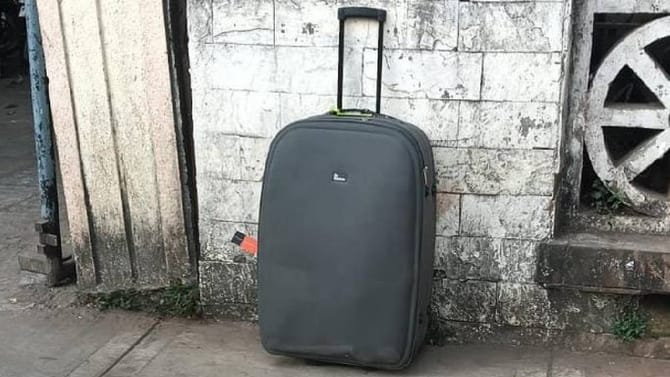 ಮಹಾರಾಷ್ಟ್ರ ಸಚಿವ ನಿತೇಶ್ ರಾಣೆ ಮನೆ ಎದುರು ನಿಗೂಢ ಬ್ಯಾಗ್ ಪತ್ತೆ