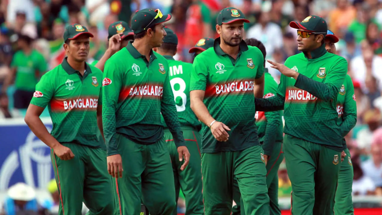 ಆ ಬಳಿಕ 2009, 2010 ಮತ್ತು 2012 ರಲ್ಲಿ ನಡೆದ ನಂತರದ ಆವೃತ್ತಿಗಳಲ್ಲೂ ಬಾಂಗ್ಲಾ ತಂಡ ನಿರಾಶಾದಾಯಕ ಪ್ರದರ್ಶನ ನೀಡಿತು, ಗುಂಪು ಹಂತದಲ್ಲಿ ಒಂದೇ ಒಂದು ಗೆಲುವು ದಾಖಲಿಸಲು ವಿಫಲವಾಯಿತು. 2014 ಮತ್ತು 2016 ರಲ್ಲಿ ಸೂಪರ್ 10 ಸುತ್ತಿಗೆ ಅರ್ಹತೆ ಪಡೆಯುವಲ್ಲಿ ಯಶಸ್ವಿಯಾಗಿದ್ದ ಬಾಂಗ್ಲಾ, ಈ ಸುತ್ತಿನಲ್ಲಿ ಸತತ ಸೋಲುಗಳನ್ನು ಅನುಭವಿಸಿತು.
