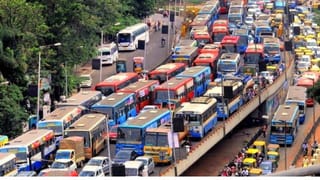 ಸರ್ಕಾರಿ ಅಧಿಕಾರಿಗಳು ಇನ್ಮುಂದೆ ಜನಪ್ರತಿನಿಧಿಗಳ ಫೋನ್ ಕಾಲ್ ಸ್ವೀಕರಿಸಲೇಬೇಕು!