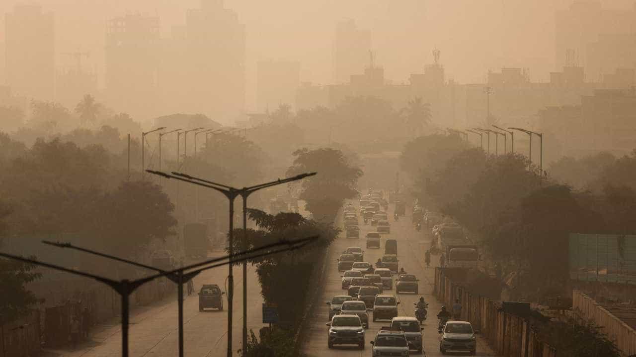 Bengaluru Air Quality: ಬಳ್ಳಾರಿಯಲ್ಲಿ ಉಸಿರಾಡಿದರೂ ಸಾಕು 3 ಸಿಗರೇಟ್ ಸೇದಿದ ಹಾಗೆ!