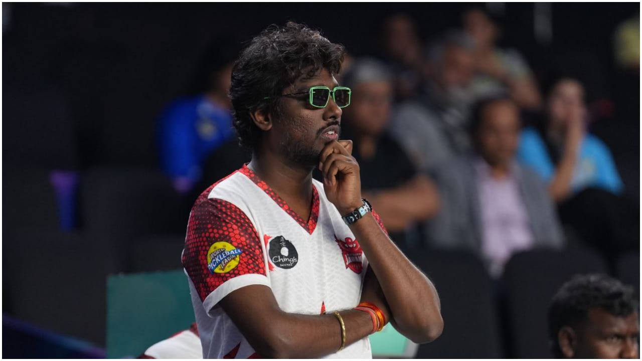 ಪ್ರಿಯಾ ಅಟ್ಲೀ ಮತ್ತು ಖ್ಯಾತ ನಿರ್ದೇಶಕ ಅಟ್ಲೀ ಮಾಲೀಕತ್ವದ ಬೆಂಗಳೂರು ಜವಾನ್ಸ್ ತಂಡವು ವಿಶ್ವ ಪಿಕಲ್ ಬಾಲ್ ಲೀಗ್​ನ ಮೊದಲ ಸೀಸನ್​ನ ಚಾಂಪಿಯನ್ ತಂಡವಾಗಿದ್ದು, ಮತ್ತೆ ತನ್ನ ಉತ್ತಮ ಆಟ ಮುಂದುವರಿಸಿದೆ.