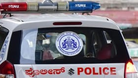 ವಿಷ ಸೇವಿಸಿ ಆತ್ಮಹತ್ಯೆಗೆ ಯತ್ನಿಸಿದ ಯುವತಿಯನ್ನು ರಕ್ಷಣೆ ಮಾಡಿದ ಪೊಲೀಸರು