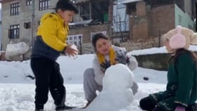 'ಮಿನಿ ಕಾಶ್ಮೀರ'ದಲ್ಲಿ ಮಕ್ಕಳ ಆಟ