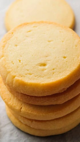 ಬೆಣ್ಣೆ ಬಿಸ್ಕೆಟ್​ ಮಾಡುವ ಸಿಂಪಲ್​ ವಿಧಾನ ಇಲ್ಲಿದೆ