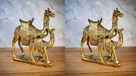 ಮನೆಯ ಈ ದಿಕ್ಕಿನಲ್ಲಿ ಜೋಡಿ ಒಂಟೆಯ ಪ್ರತಿಮೆ ಇರಿಸಿ; ಹಣಕ್ಕೆಂದೂ ಕೊರತೆಯಾಗದು