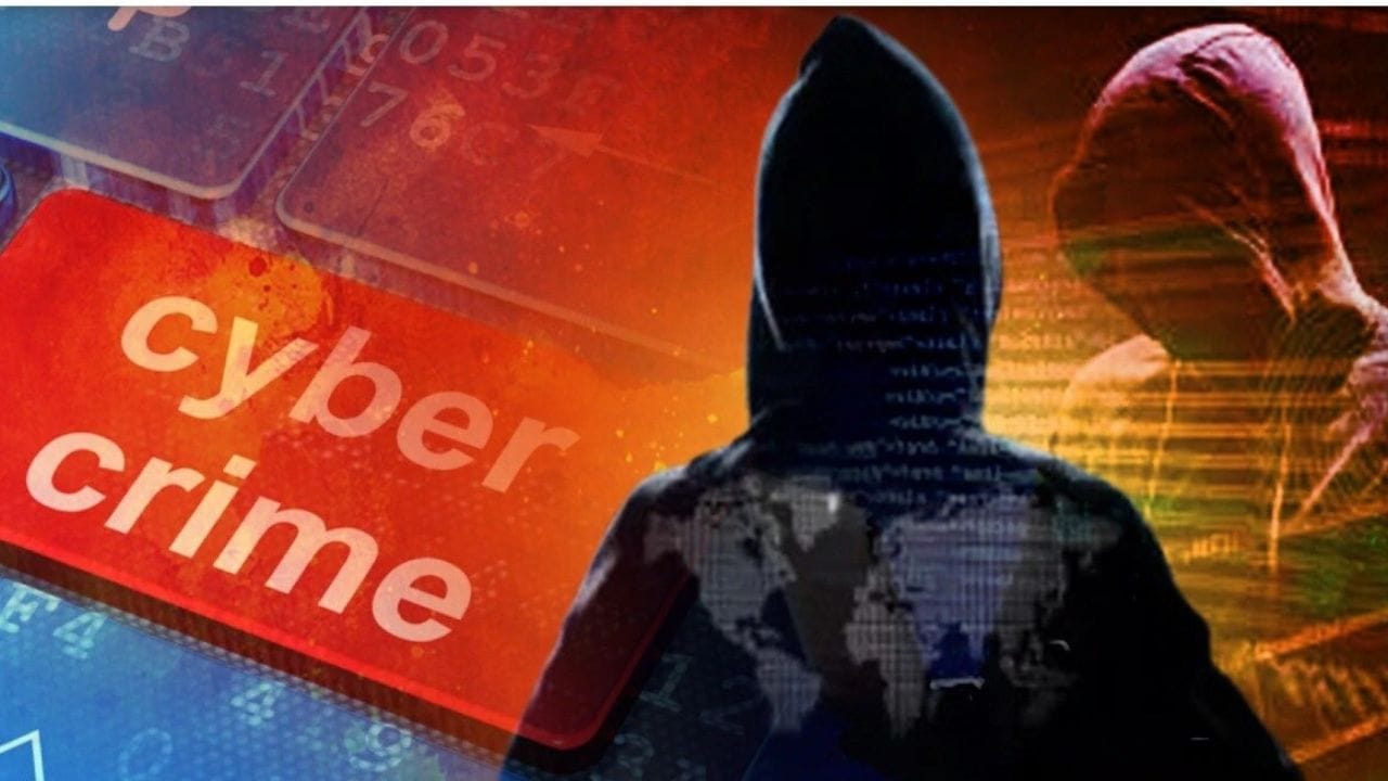 ನರ್ಸ್ಗೆ ಸೈಬರ್ ವಂಚಕರಿಂದ ಮಕ್ಮಲ್ ಟೋಪಿ: ಕಳೆದುಕೊಂಡಿದ್ದು ಬರೋಬ್ಬರಿ 12 ಲಕ್ಷ ನರ್ಸ್ಗೆ ಸೈಬರ್ ವಂಚಕರಿಂದ ಮಕ್ಮಲ್ ಟೋಪಿ: ಕಳೆದುಕೊಂಡಿದ್ದು ಬರೋಬ್ಬರಿ 12 ಲಕ್ಷ