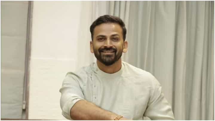 ‘ಎಲ್ಲಾ ಲಿಂಗಾಯತರು, ಬ್ರಾಹ್ಮಣರು ಮಾಂಸ ತಿಂತಾರಾ ಎಂದು ಕೇಳೋದು ತಪ್ಪು’; ಧನಂಜಯ್ ‘ಎಲ್ಲಾ ಲಿಂಗಾಯತರು, ಬ್ರಾಹ್ಮಣರು ಮಾಂಸ ತಿಂತಾರಾ ಎಂದು ಕೇಳೋದು ತಪ್ಪು’; ಧನಂಜಯ್