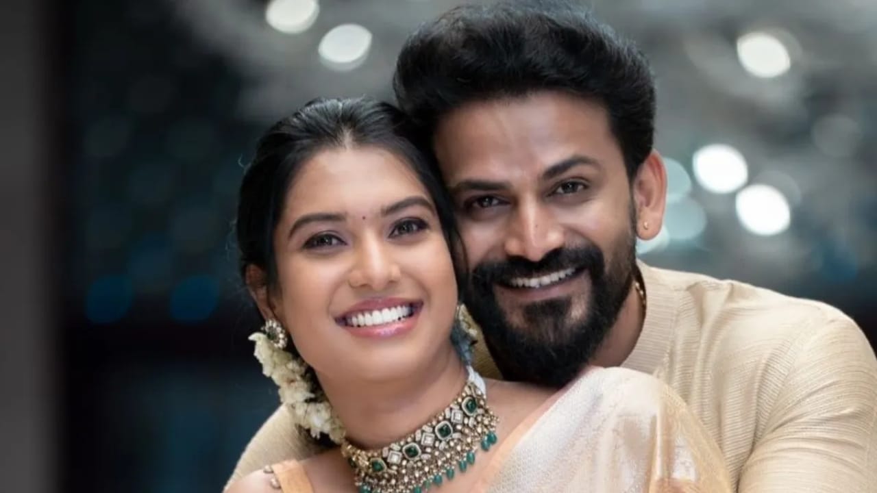 ತಂದೆ ಆಗುತ್ತಿದ್ದಾರೆ ಡಾಲಿ ಧನಂಜಯ್: ಸಿಹಿ ಸುದ್ದಿ ಹಂಚಿಕೊಂಡ ನಟ ತಂದೆ ಆಗುತ್ತಿದ್ದಾರೆ ಡಾಲಿ ಧನಂಜಯ್: ಸಿಹಿ ಸುದ್ದಿ ಹಂಚಿಕೊಂಡ ನಟ