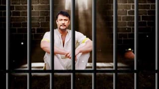 ಕದ್ದು ಮುಚ್ಚಿ ದರ್ಶನ್​ ಭೇಟಿ: ಜೈಲಿನ CCTV ಕಣ್ತಪ್ಪಿಸಿ ದಾಸನನ್ನ ನೋಡಲು ಹೋಗಿದ್ಯಾರು?