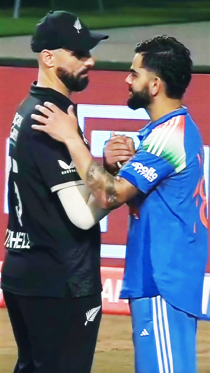 ನ್ಯೂಝಿಲೆಂಡ್ ಆಟಗಾರನಿಗೆ ವಿಶೇಷ ಗಿಫ್ಟ್ ನೀಡಿದ ವಿರಾಟ್ ಕೊಹ್ಲಿ