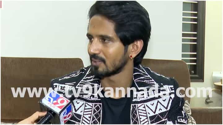 ‘ದೊಡ್ಡದಾಗಿ ಏನೋ ಕಾಯ್ತಿರಬಹುದು, ಆಗೋದಲ್ಲ ಆಗ್ಲಿ’; ಧನುಶ್ ‘ದೊಡ್ಡದಾಗಿ ಏನೋ ಕಾಯ್ತಿರಬಹುದು, ಆಗೋದಲ್ಲ ಆಗ್ಲಿ’; ಧನುಶ್