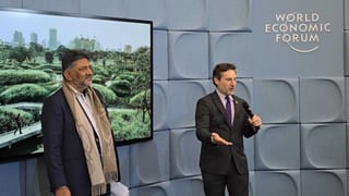 DK Shivakumar on Davos Tour: ವಿಶ್ವ ಆರ್ಥಿಕ ಸಮ್ಮೇಳನ ಮುಗಿಸಿ ದಾವೋಸ್​ನಿಂದ ಬಂದ ಡಿಕೆಶಿ ಹೇಳಿದ್ದೇನು?