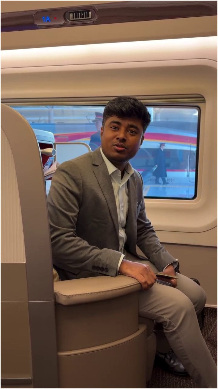 ಚೀನಾ ಬುಲೆಟ್ ಟ್ರೇನ್ ಅನುಭವ ಹಂಚಿಕೊಂಡ ಪ್ರತಾಪ್