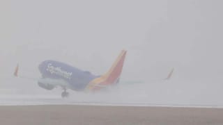 ಅಮೆರಿಕದ ಹಲವೆಡೆ ಭಾರಿ ಹಿಮಪಾತ: 9000ಕ್ಕೂ ಹೆಚ್ಚು ವಿಮಾನಗಳ ಹಾರಾಟ ರದ್ದು