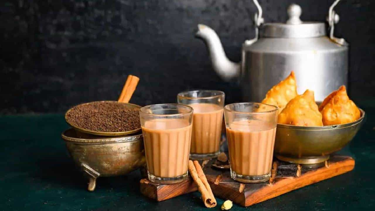 ತಪ್ಪಿಯೂ ಚಹಾದೊಂದಿಗೆ ಈ ಆಹಾರಗಳನ್ನು ಸೇವನೆ ಮಾಡಬಾರದಂತೆ ತಪ್ಪಿಯೂ ಚಹಾದೊಂದಿಗೆ ಈ ಆಹಾರಗಳನ್ನು ಸೇವನೆ ಮಾಡಬಾರದಂತೆ