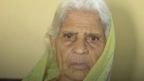 ಅಂತ್ಯಕ್ರಿಯೆ ವೇಳೆ ಕಣ್ಣುಬಿಟ್ಟ ವೃದ್ಧೆ, ಅಚ್ಚರಿಯೋ ಅಚ್ಚರಿ