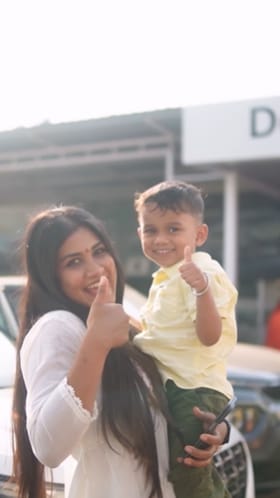 ಒಂದೇ ದಿನ ಎರಡು ಐಶಾರಾಮಿ ಕಾರು ಖರೀದಿಸಿದ ಗೌತಮಿ ಮತ್ತು ಕುಟುಂಬ