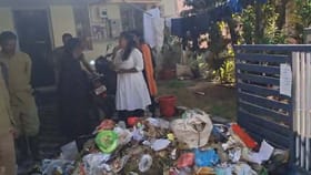 ಎಲ್ಲೆಂದರಲ್ಲಿ ಕಸ ಬಿಸಾಡಿದ್ರೇ ಹೀಗೆ ಆಗೋದು: ವಿಡಿಯೋ ನೋಡಿ