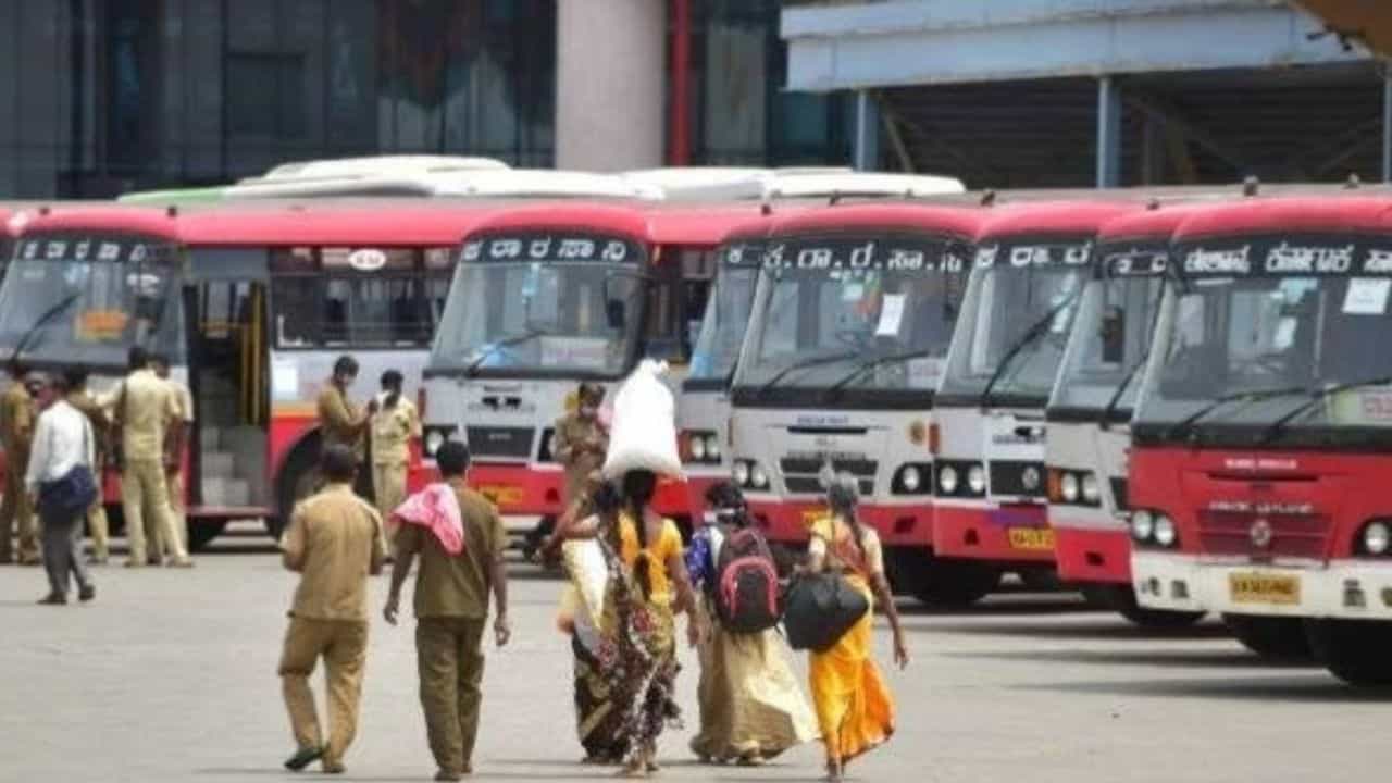 ಮಂಗಳೂರು-ಕಾಸರಗೋಡು ಪ್ರಯಾಣಿಕರಿಗೆ ಬಿಗ್ ಶಾಕ್ ನೀಡಿದ ಕರ್ನಾಟಕ-ಕೇರಳ ಸರ್ಕಾರ! ಮಂಗಳೂರು-ಕಾಸರಗೋಡು ಪ್ರಯಾಣಿಕರಿಗೆ ಬಿಗ್ ಶಾಕ್ ನೀಡಿದ ಕರ್ನಾಟಕ-ಕೇರಳ ಸರ್ಕಾರ!