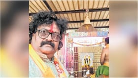 ಧಾರವಾಡ ಬಸ್ ಡಿಪೋದಲ್ಲಿ ಹನುಮಾನ್ ಗುಡಿ ನಿರ್ಮಿಸಿದ ಮುಸ್ಲಿಂ ವ್ಯಕ್ತಿ!