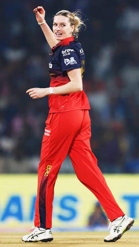 ಲಾರೆನ್ 'ಡಾಟ್' ಬೆಲ್