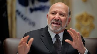 22 ಲಕ್ಷ ರೂ. ಮೌಲ್ಯದ ಲೋಡ್​ಗಟ್ಟಲೆ ಬಿಯರ್, ವೈನ್ ಚರಂಡಿ ಪಾಲು! ಯಾಕೆ ಗೊತ್ತೇ?