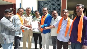 ಕೇಂದ್ರದ ವಿರುದ್ಧ ಸುಳ್ಳು ಜಾಹೀರಾತು ಆರೋಪ: ಮಂಡ್ಯ ಬಿಜೆಪಿಯಿಂದ ದೂರು