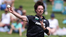 ಮೊದಲ ಎಸೆತದಲ್ಲೇ ಅಭಿಷೇಕ್ ವಿಕೆಟ್ ಕಬಳಿಸಿ ವಿಶ್ವ ದಾಖಲೆ ಬರೆದ ಹೆನ್ರಿ