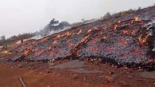 60 ಲಕ್ಷ ರೂ ಮೌಲ್ಯದ ಮೆಕ್ಕೆಜೋಳಕ್ಕೆ ಬೆಂಕಿಯಿಟ್ಟ ದುಷ್ಕರ್ಮಿಗಳು: ಅದೇ ಬೆಂಕಿಗೆ ಜಿಗಿದು ಆತ್ಮಹತ್ಯೆಗೆ ಯತ್ನಿಸಿದ ರೈತ