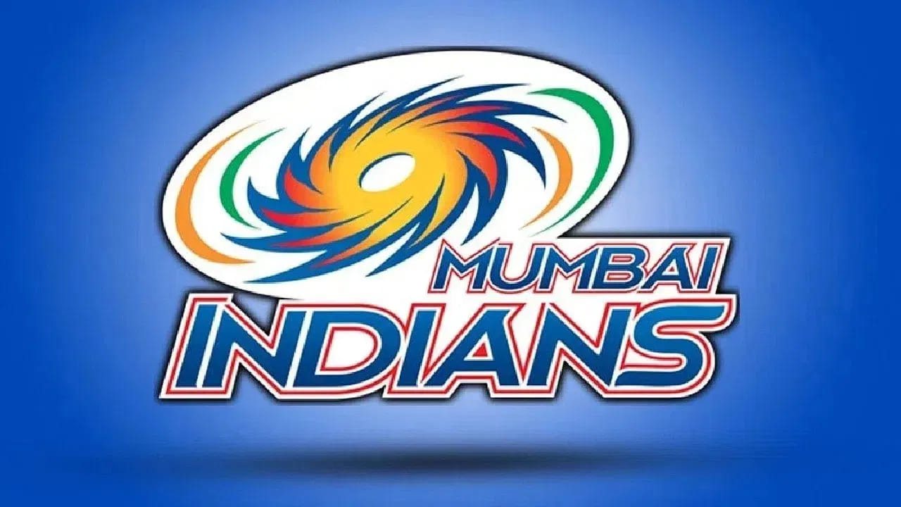 ಮುಂಬೈ ಇಂಡಿಯನ್ಸ್: ಹರ್ಮನ್ಪ್ರೀತ್ ಕೌರ್ (ನಾಯಕಿ), ನ್ಯಾಟ್ ಸಿವರ್-ಬ್ರಂಟ್, ಹೇಲಿ ಮ್ಯಾಥ್ಯೂಸ್, ಅಮನ್ಜೋತ್ ಕೌರ್, ಜಿ. ಕಮಲಿನಿ, ಅಮೆಲಿಯಾ ಕೆರ್, ಶಬ್ನಿಮ್ ಇಸ್ಮಾಯಿಲ್, ಸಂಸ್ಕೃತಿ ಗುಪ್ತಾ, ಸಜನಾ ಸಜೀವನ್, ರಾಹಿಲಾ ಫಿರ್ದೌಸ್, ನಿಕೋಲಾ ಕ್ಯಾರಿ, ಪೂನಂ ಖೆಮ್ನಾರ್, ತ್ರಿವೇಣಿ ವಸಿಸ್ಠ, ನಲ್ಲಾ ರೆಡ್ಡಿ, ಸೈಕಾ ಇಶಾಕ್, ಮಿಲ್ಲಿ ಇಲ್ಲಿಂಗ್ರೋತ್.