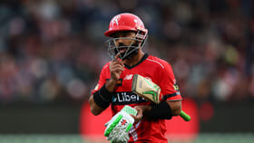 ರಿಜ್ವಾನ್ ಬ್ಯಾಟಿಂಗ್‌ ಅರ್ಧಕ್ಕೆ ನಿಲ್ಲಿಸಿ ವಾಪಸ್ ಕರೆಸಿಕೊಂಡ ನಾಯಕ