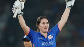 ಆರ್​ಸಿಬಿ ವಿರುದ್ಧ ಐತಿಹಾಸಿಕ ಶತಕ ಬಾರಿಸಿದ ನ್ಯಾಟ್ ಸಿವರ್-ಬ್ರಂಟ್