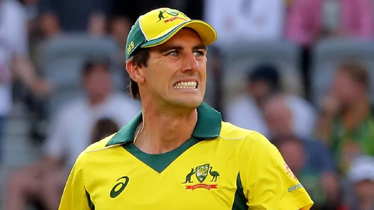 ಆಸ್ಟ್ರೇಲಿಯಾ ತಂಡದಲ್ಲಿರುವ ಸ್ಟಾರ್ ಆಲ್ ರೌಂಡರ್ ಪ್ಯಾಟ್ ಕಮಿನ್ಸ್ ಬೆನ್ನು ನೋವಿನ ಸಮಸ್ಯೆಯಿಂದ ಬಳಲುತ್ತಿದ್ದಾರೆ. ಹೀಗಾಗಿ ಅವರನ್ನು ಪಾಕಿಸ್ತಾನ್ ವಿರುದ್ಧದ ಮೂರು ಪಂದ್ಯಗಳ ಸರಣಿಯಿಂದ ಹೊರಗಿಡಲಾಗಿದೆ.