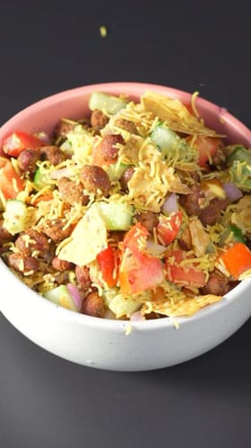 ಎಷ್ಟು ಸಿಂಪಲ್ ಆಗಿ ಕಡಲೆಕಾಯಿ ಚಾಟ್ ಮಾಡಬಹುದು ಗೊತ್ತಾ?