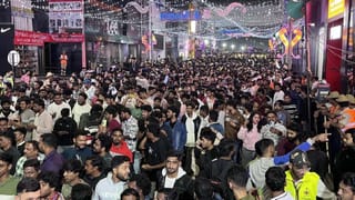 ನ್ಯೂ ಇಯರ್​​​ ಸಂಭ್ರಮ ಮಧ್ಯೆ ಕಿರಿಕ್: ಗೆಳೆಯನಿಗೆ ಹೊಡೆದ ಯುವತಿ, ನಡುರೋಡಲ್ಲೇ ಜೋಡಿ ಹೈಡ್ರಾಮಾ, ಲಾಠಿ ಚಾರ್ಜ್