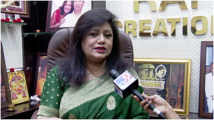 ಕಾಂತಾರ, ಕೆಜಿಎಫ್ ಸಿನಿಮಾಗಳಿಂದ ಮಾತ್ರ ಚಿತ್ರರಂಗ ಬೆಳೆಯಲ್ಲ: ಪ್ರಿಯಾ ಹಾಸನ್ ಕಾಂತಾರ, ಕೆಜಿಎಫ್ ಸಿನಿಮಾಗಳಿಂದ ಮಾತ್ರ ಚಿತ್ರರಂಗ ಬೆಳೆಯಲ್ಲ: ಪ್ರಿಯಾ ಹಾಸನ್