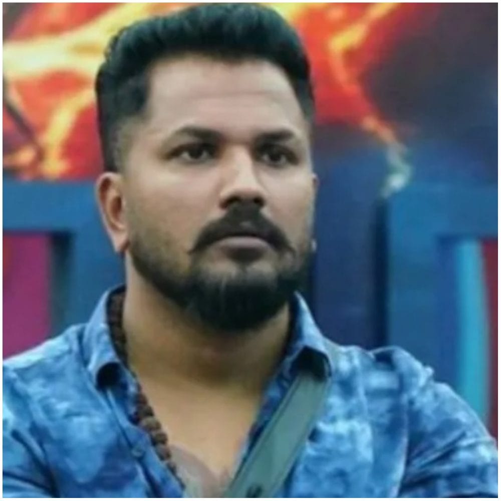 ಬಿಗ್ ಬಾಸ್ ಮನೆಗೆ ಅತಿಥಿಯಾಗಿ ಬಂದು, ನಂತರ ಸ್ಪರ್ಧಿಗಳು ಎಂಬ ರೀತಿಯಲ್ಲಿ ಇದ್ದರು. ಒಂದು ತಿಂಗಳು ರಜತ್ ಬಿಗ್ ಬಾಸ್ ಮನೆಯಲ್ಲಿದ್ದರು. ಇವರು ಅತಿಥಿಯಾಗಿದ್ದರು. 84ನೇ ದಿನ ಹೊರ ಹೋದರು. 