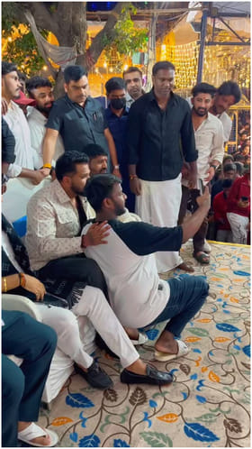 ರಜತ್ ಹೋದಲ್ಲೆಲ್ಲ ಸೆಲ್ಫಿಗೆ ಮುಗಿಬಿದ್ದ ಅಭಿಮಾನಿಗಳು